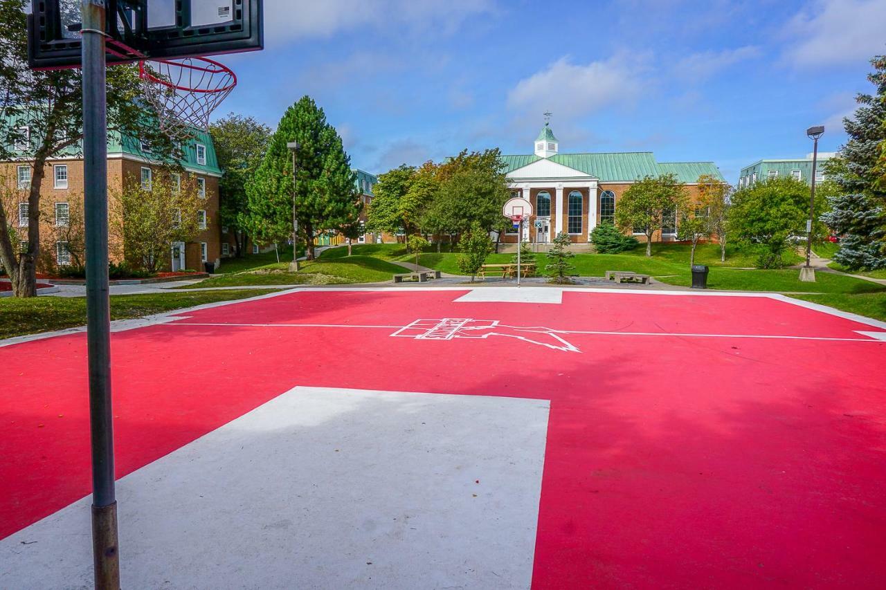 Memorial University St. John's Exterior photo